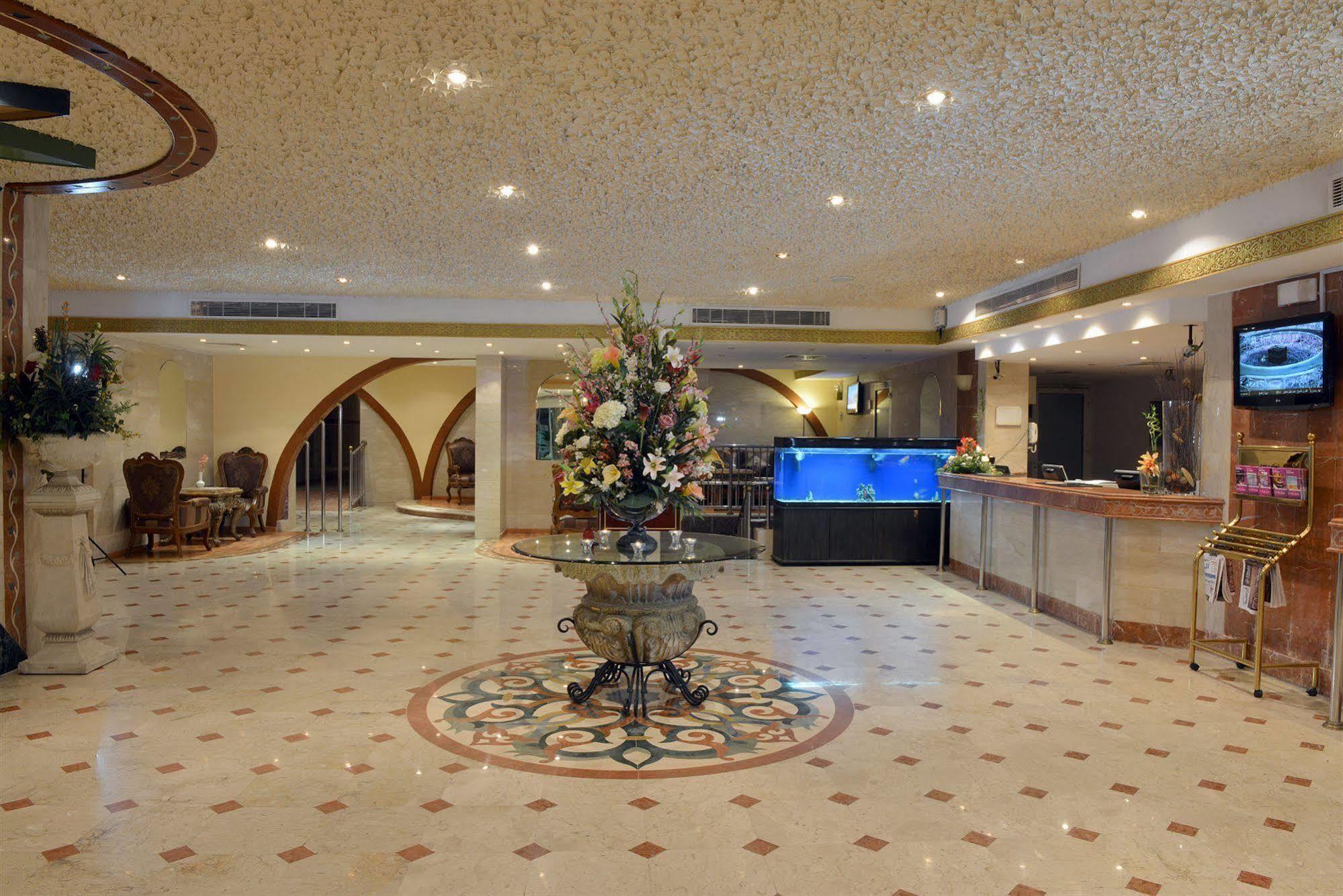 Boudl Palestine Aparthotel Jeddah Exterior photo